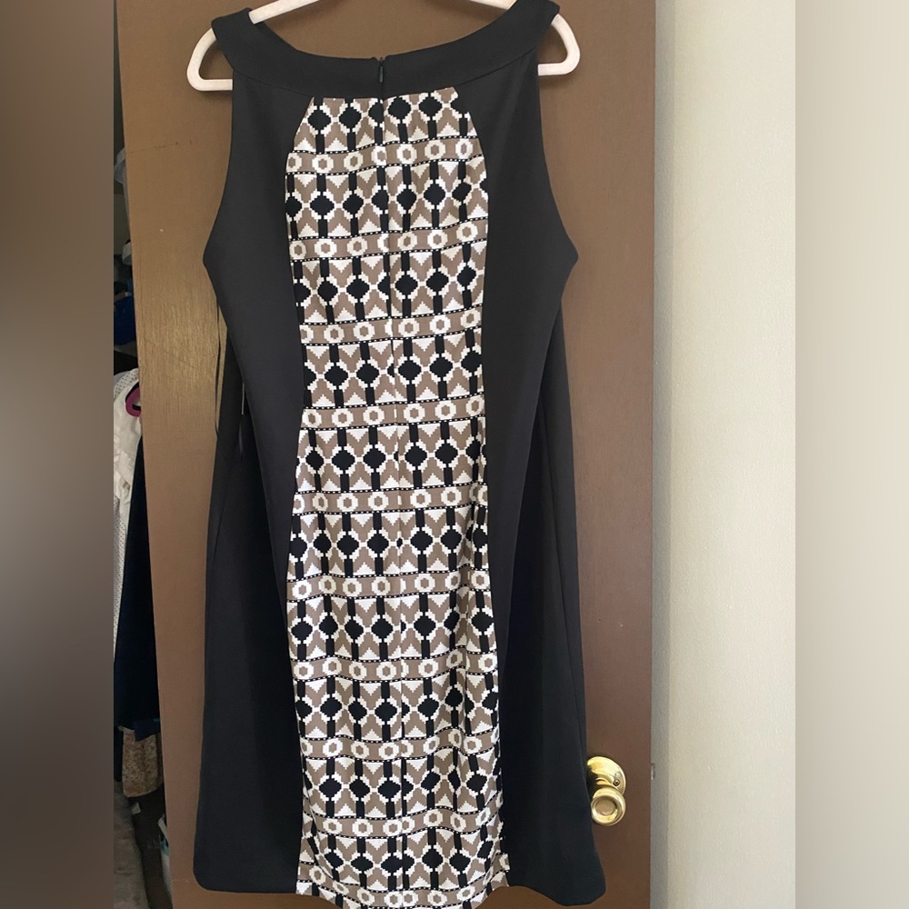Beautiful Women dress  by RM Richards